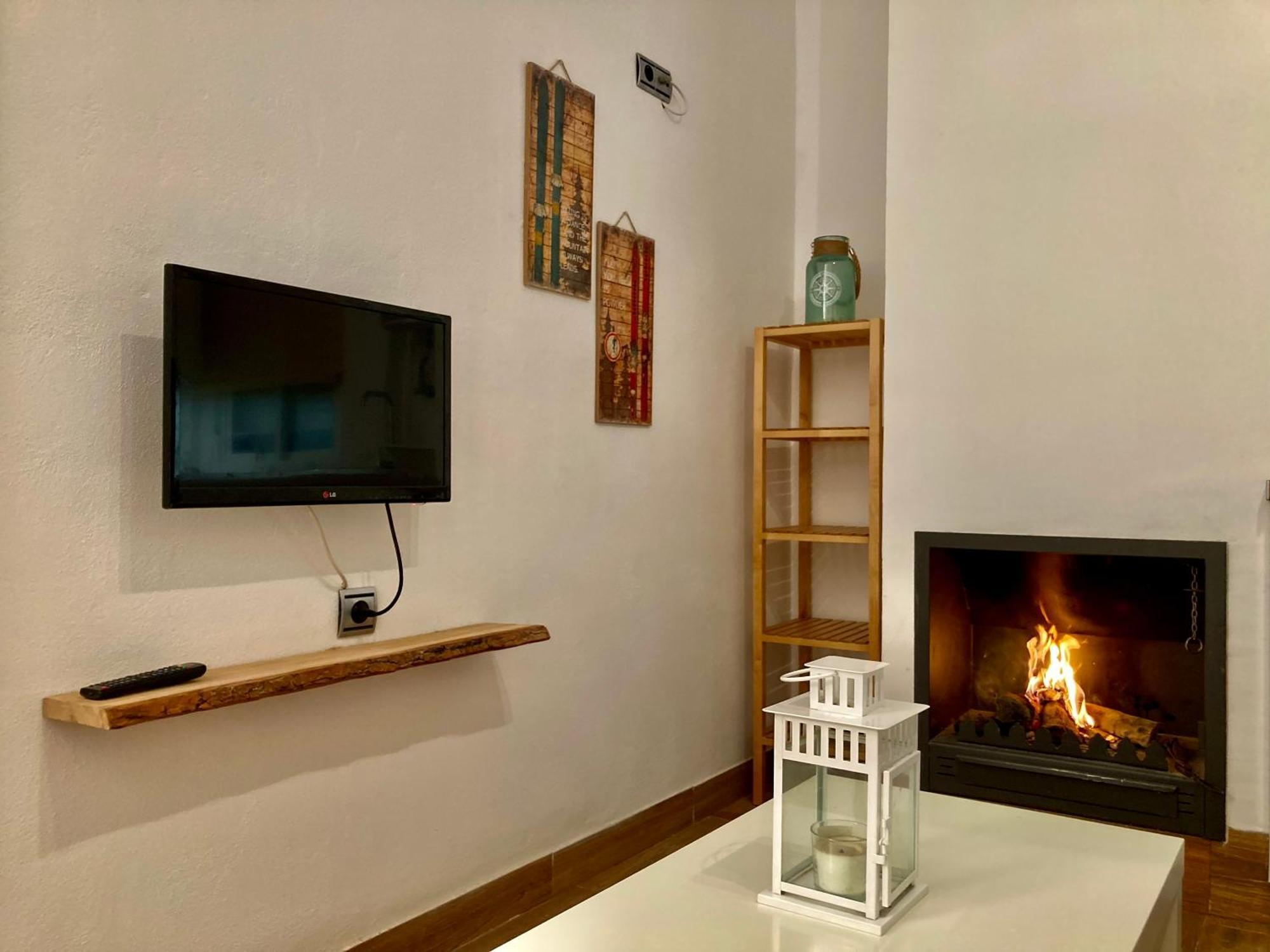 Apartamento Del Rio Pinos Genil Buitenkant foto